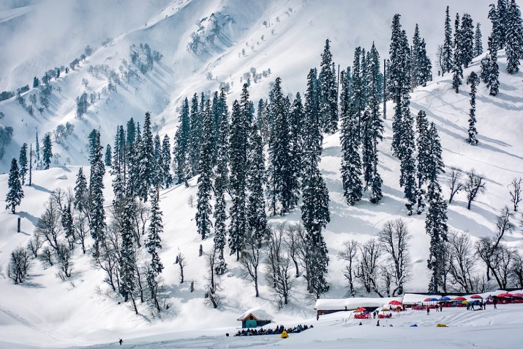 snow in Kashmir, INDIA