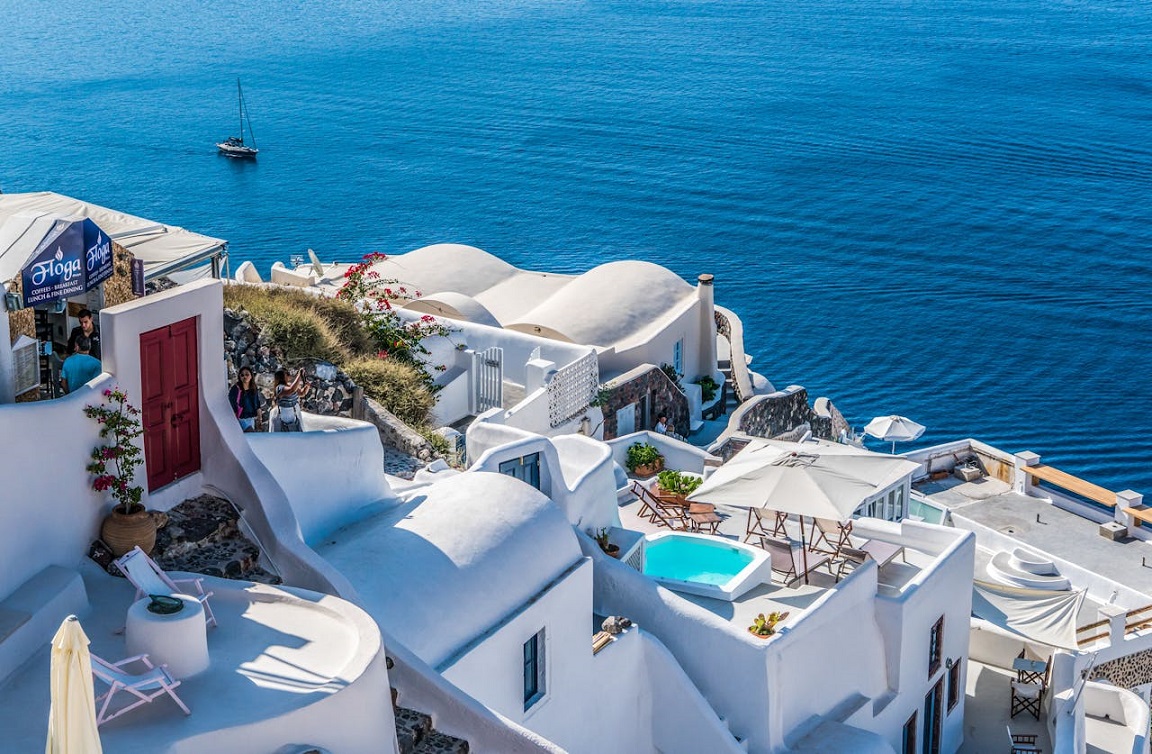 Santorini Greece - Perfect Honeymoon Escape